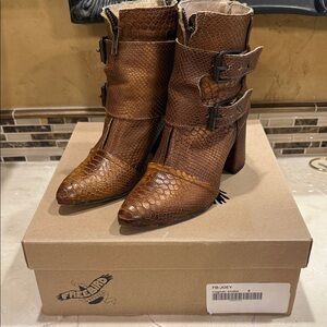 Freebird Snake Textured Brown Heeled Boots